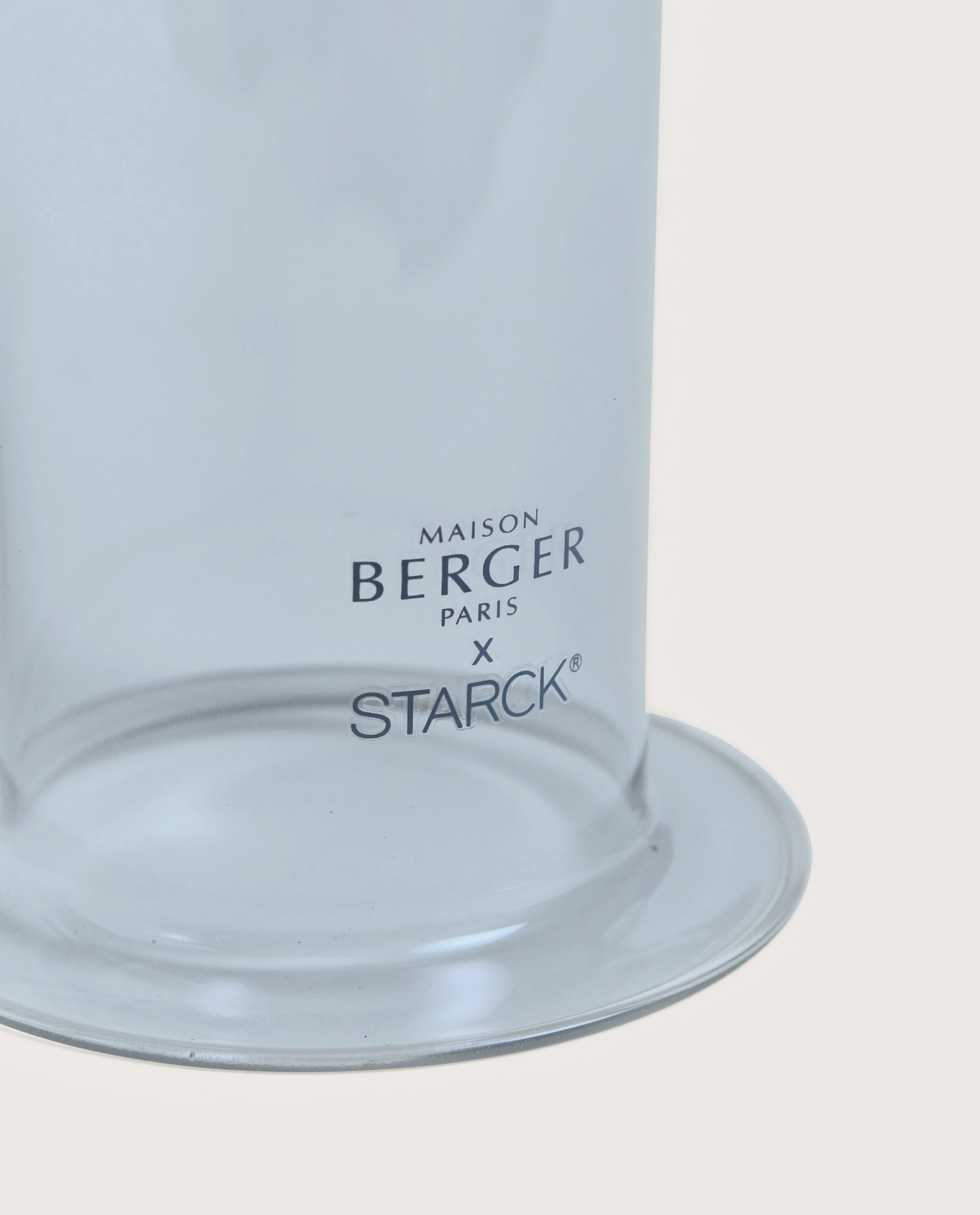 Design kandelaar Photophore by Starck Peau de Pierre - Image 4