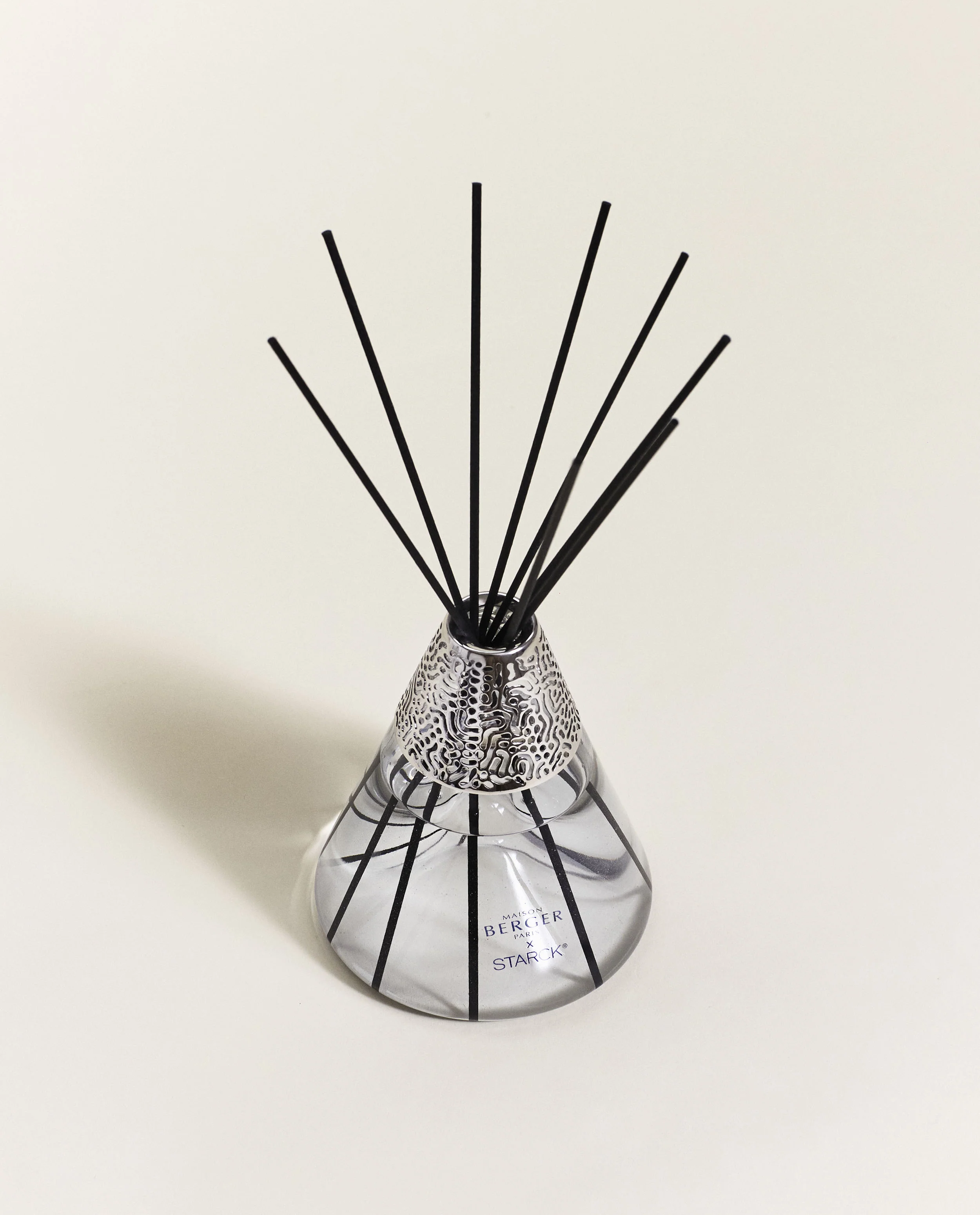 Parfumsticks by Starck Peau de Pierre - Image 4